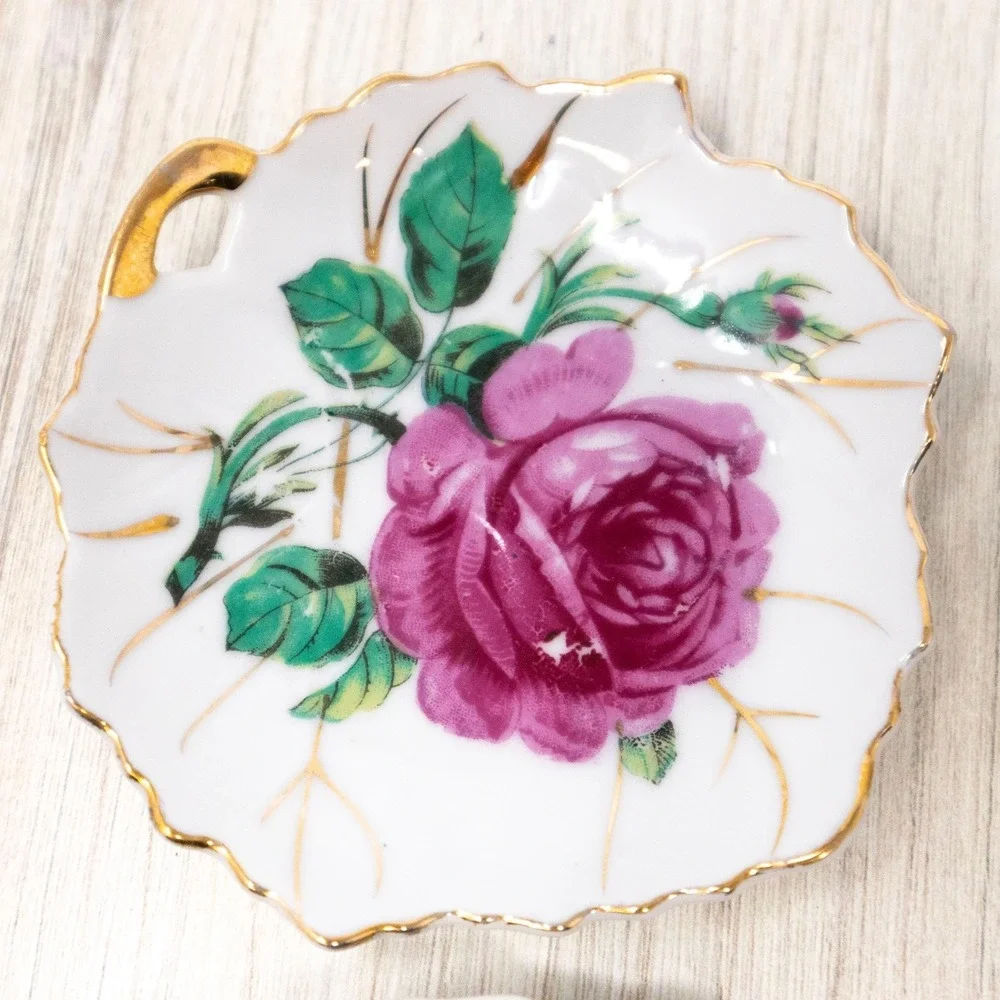 Vintage Nasco Japan Floral Porcelain Nut Candy Dishes Gold Trim Set of 4